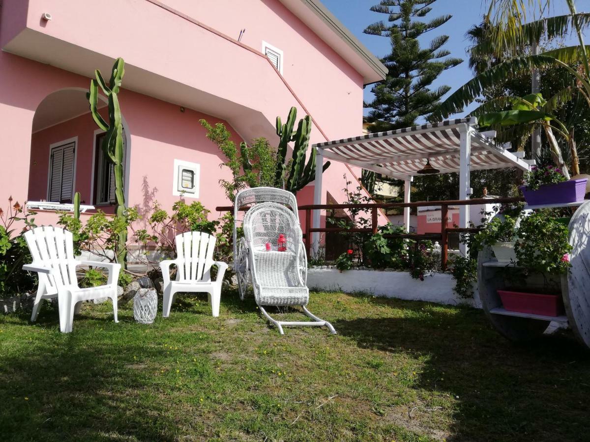 La Gramigna Villette Briatico Exterior photo
